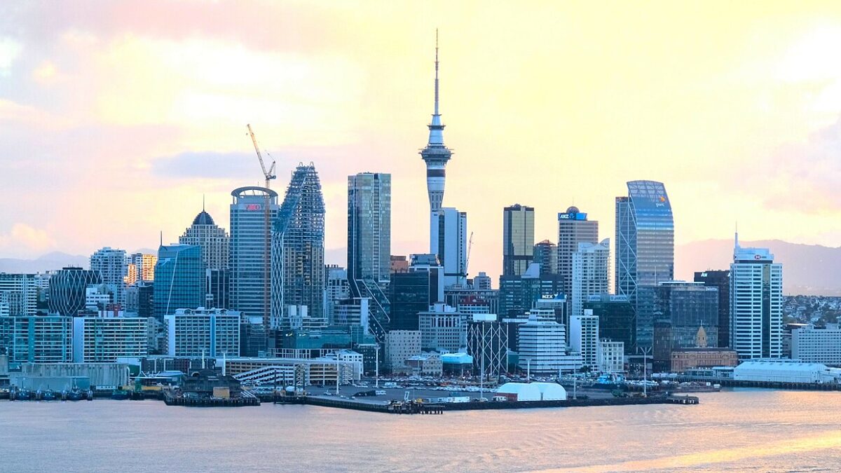 Auckland, New Zealand - Travel Guide