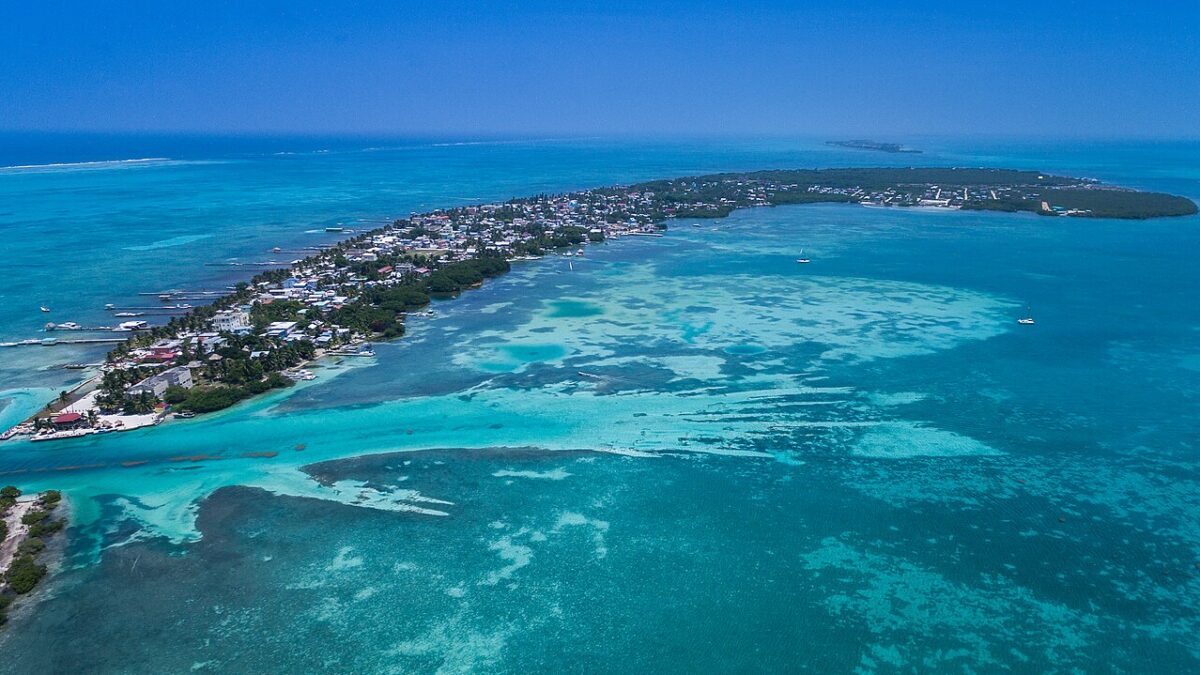 Caye Caulker, Belize - Travel Guide