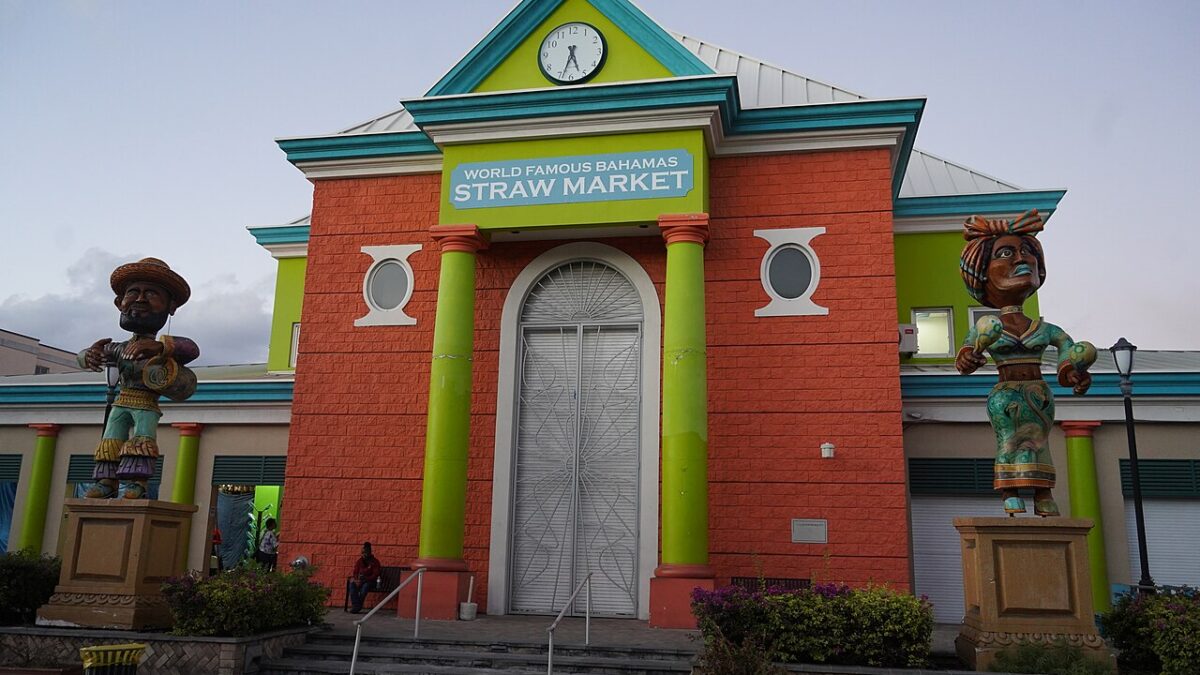 Nassau, Bahamas - Travel Guide