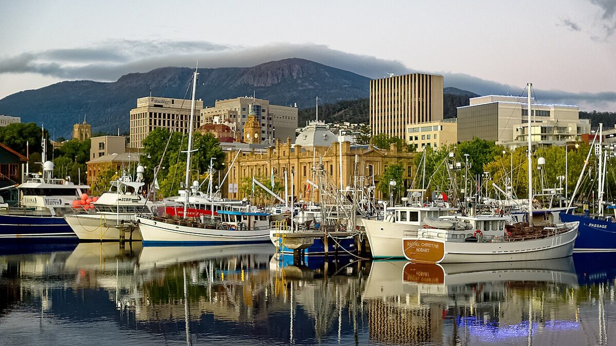 Hobart, Australia - Travel Guide