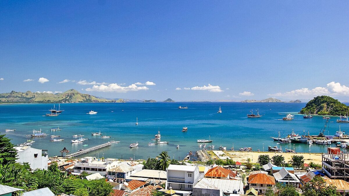 Labuan Bajo, Indonesia - Travel Guide