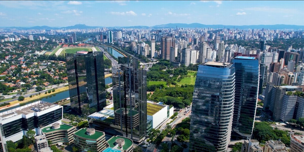 São Paulo, Brazil - Travel Guide